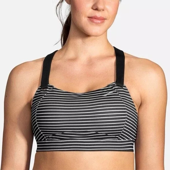 Brooks Other - Brooks Black Sports Bra